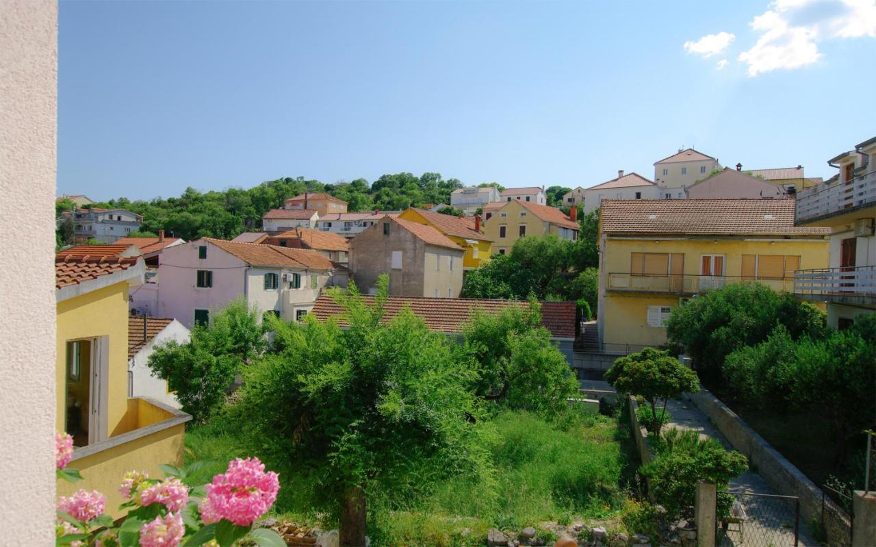 Apartmani Porat Sali Exterior photo
